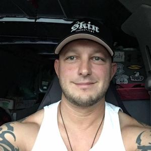 Meet your Posher, Bobby